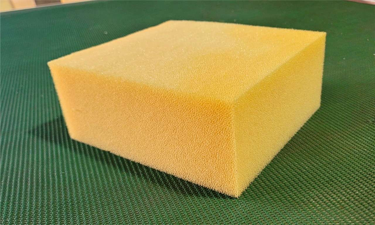 mút xốp ngoài trời