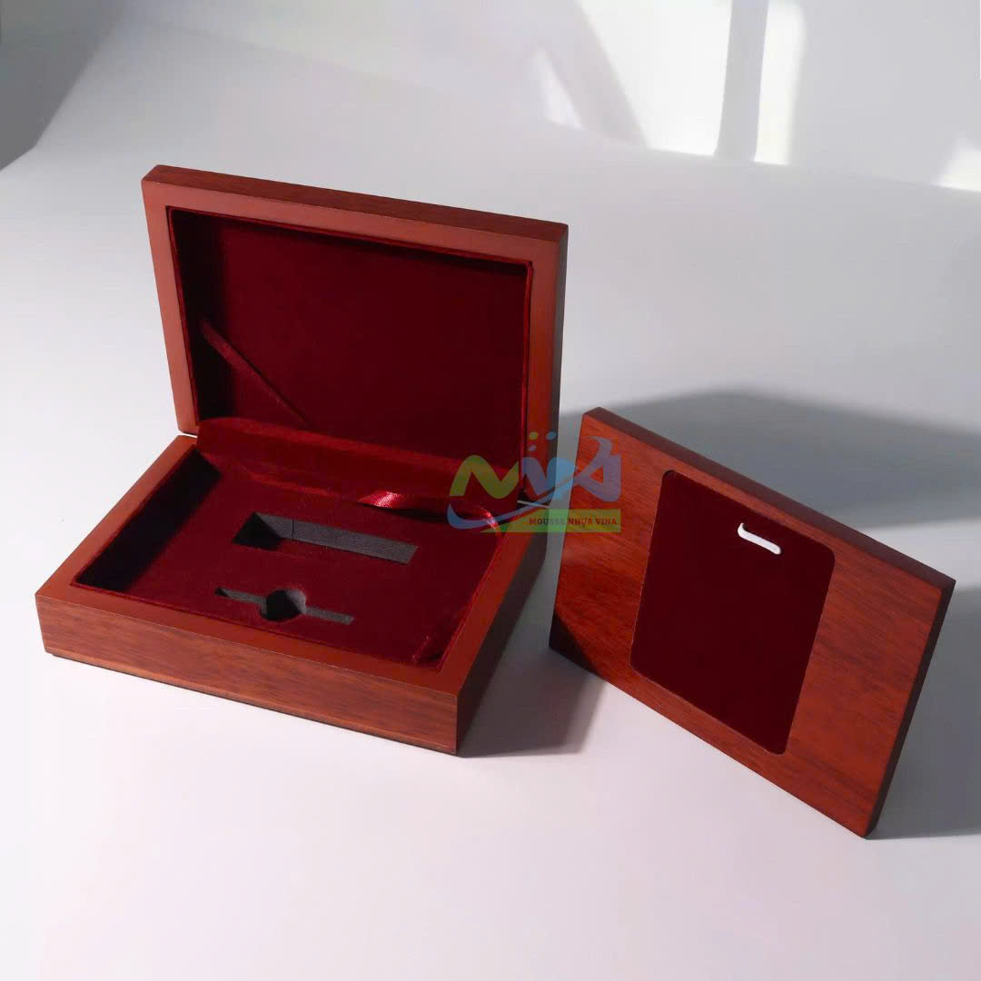 Mút Dán Nhung – Giải Pháp Tăng Độ Sang Trọng Cho Sản Phẩm Trong Hộp Quà Cao Cấp 1