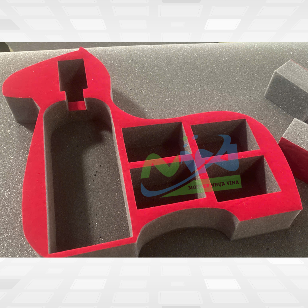 mút xốp định hình cho set quà tết doanh nghiệp